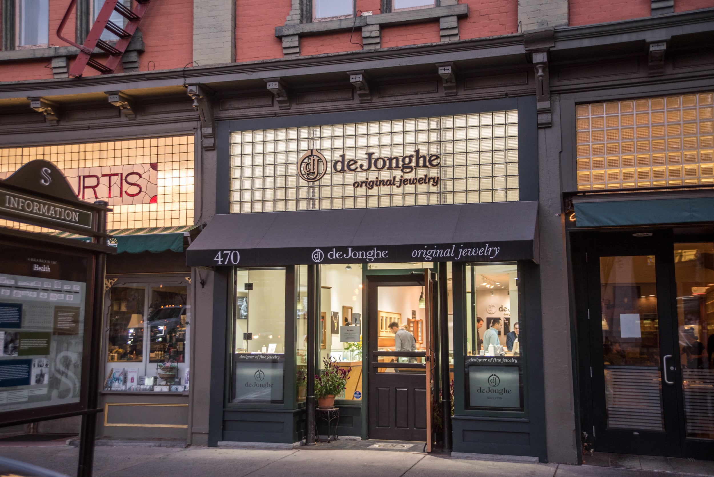 deJonghe Jewelry storefront