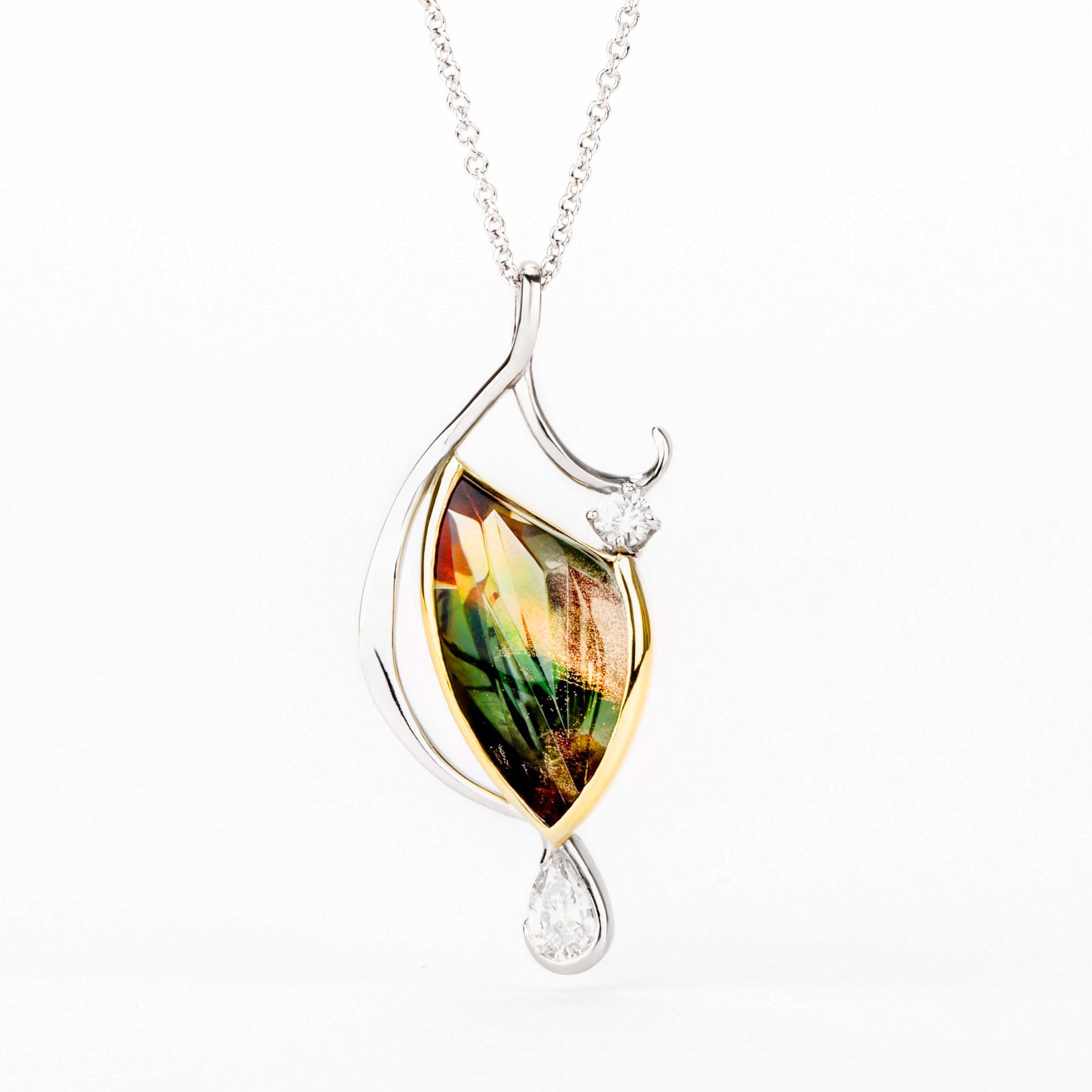 One of a kind Oregon sunstone pendant with diamonds in 18k gold and platinum