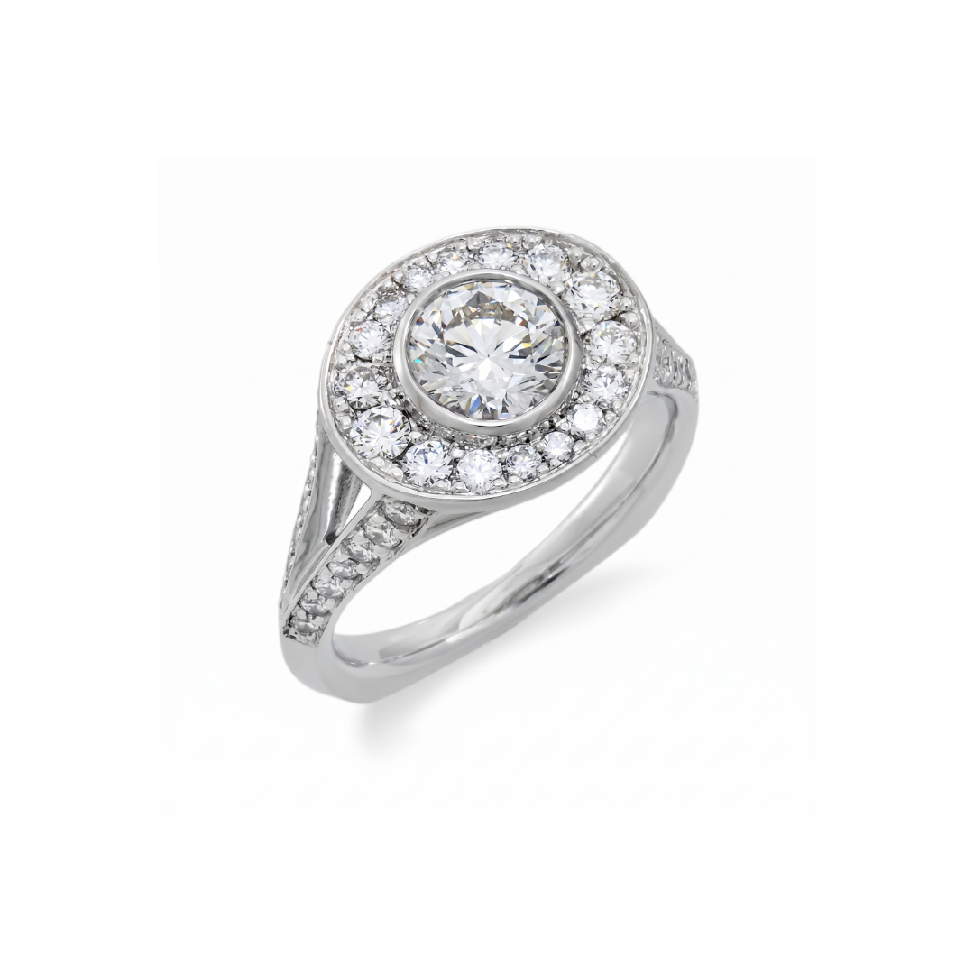 Round Diamond Halo Engagement Ring
