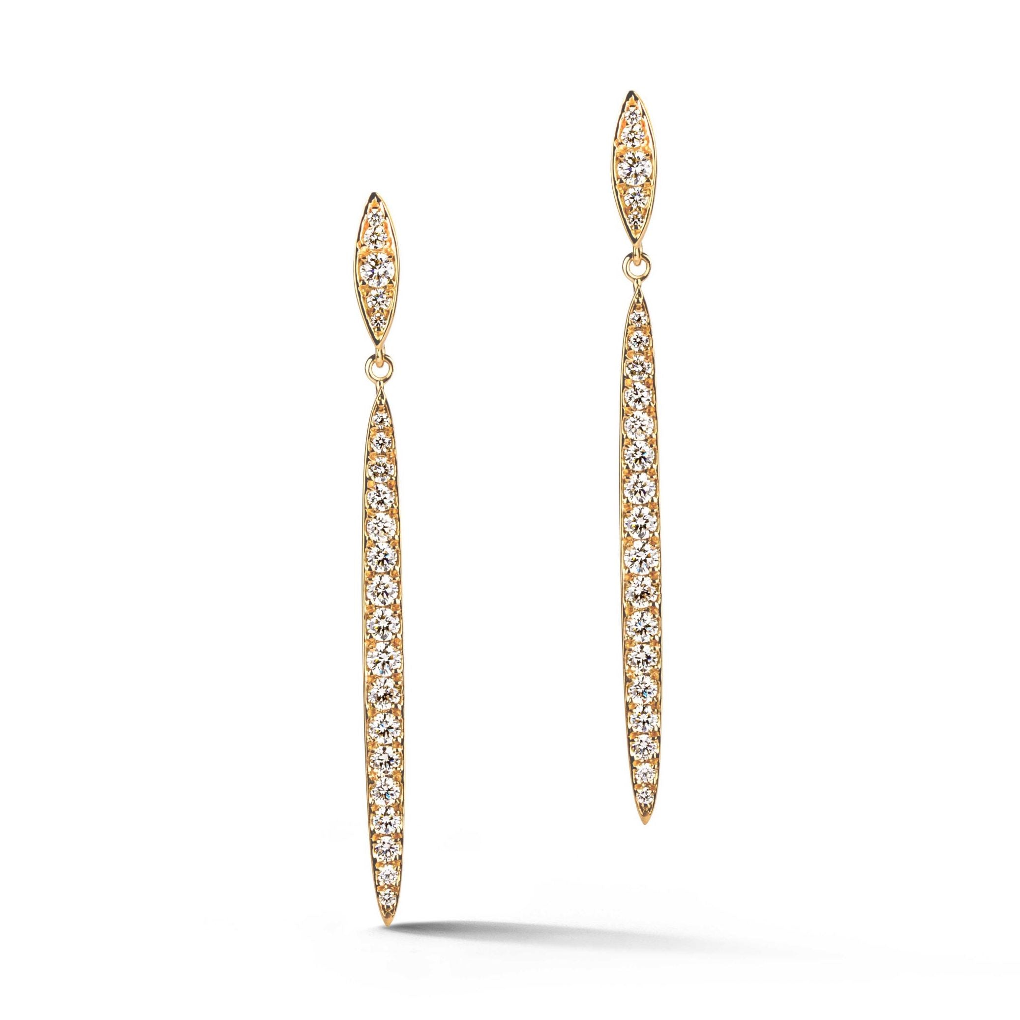 18k yellow gold long pavé diamond drop earrings with graduated navette forms, 1.40ct total diamond weight