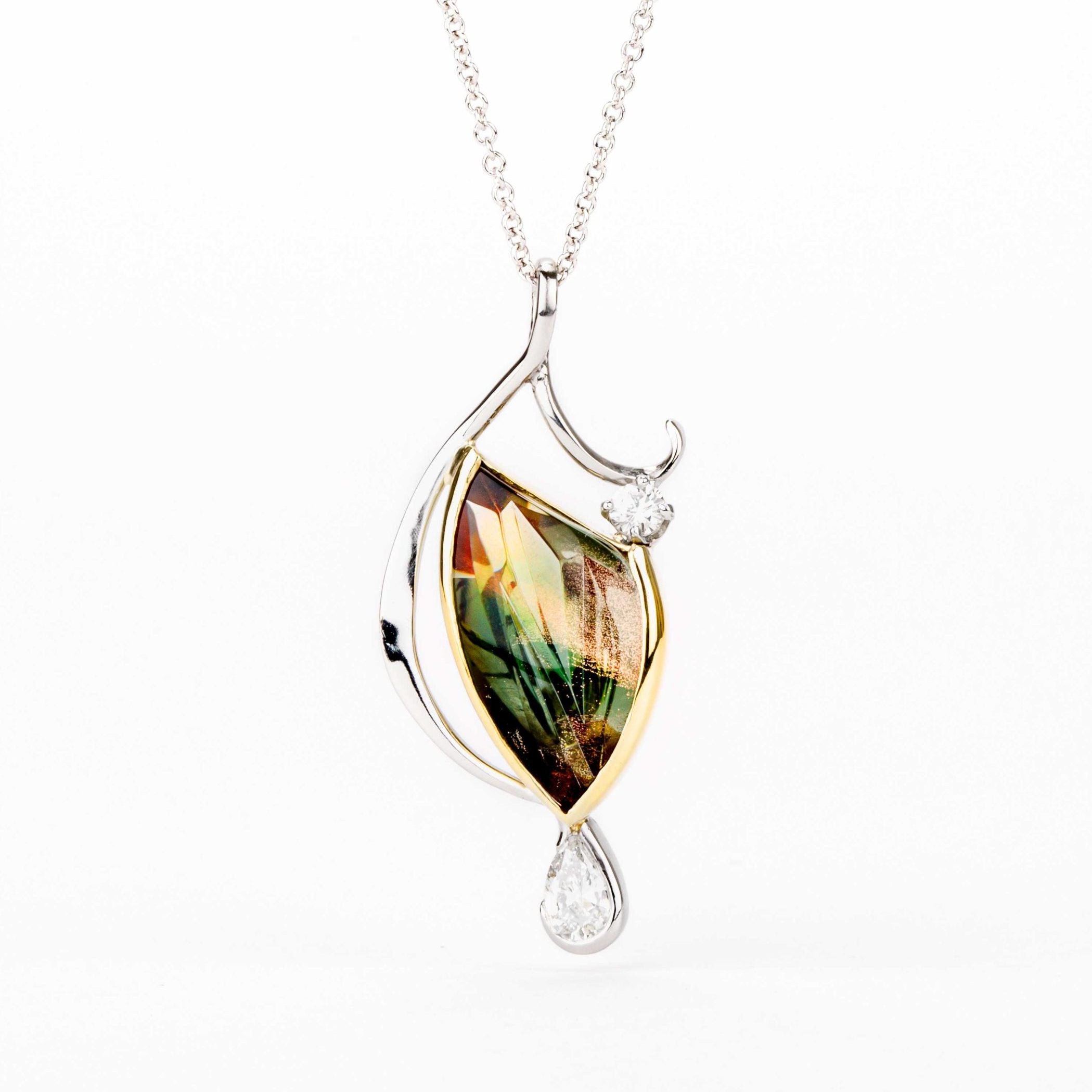One of a kind Oregon sunstone pendant with diamonds in 18k gold and platinum